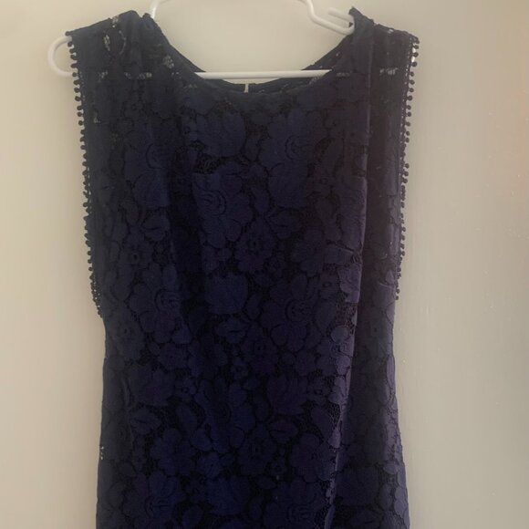 Women's Vince Camuto Lace Body-Con Midi-Dress - Picture 1 of 4